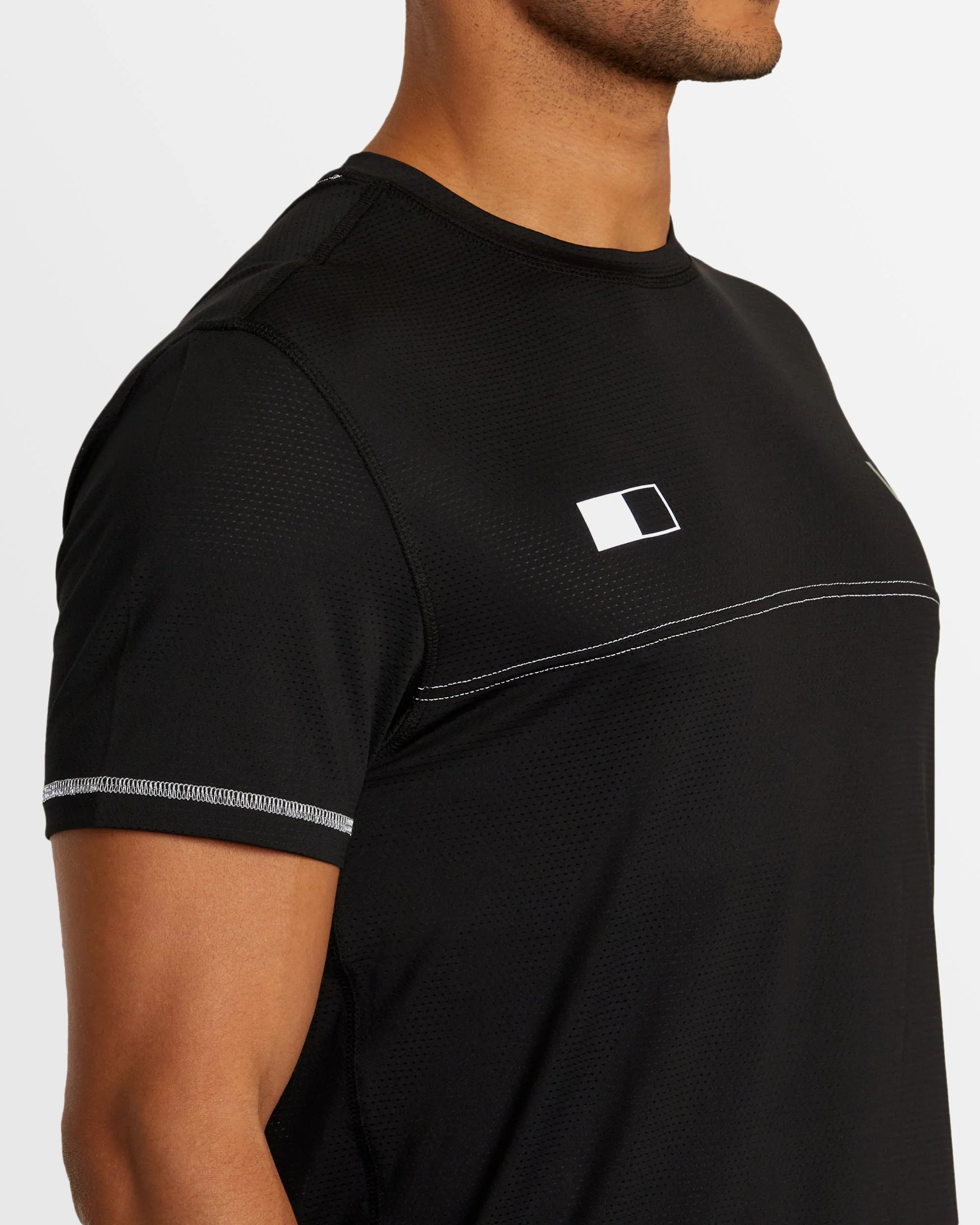 Mens Rvca Runner T-Shirt - Image 6