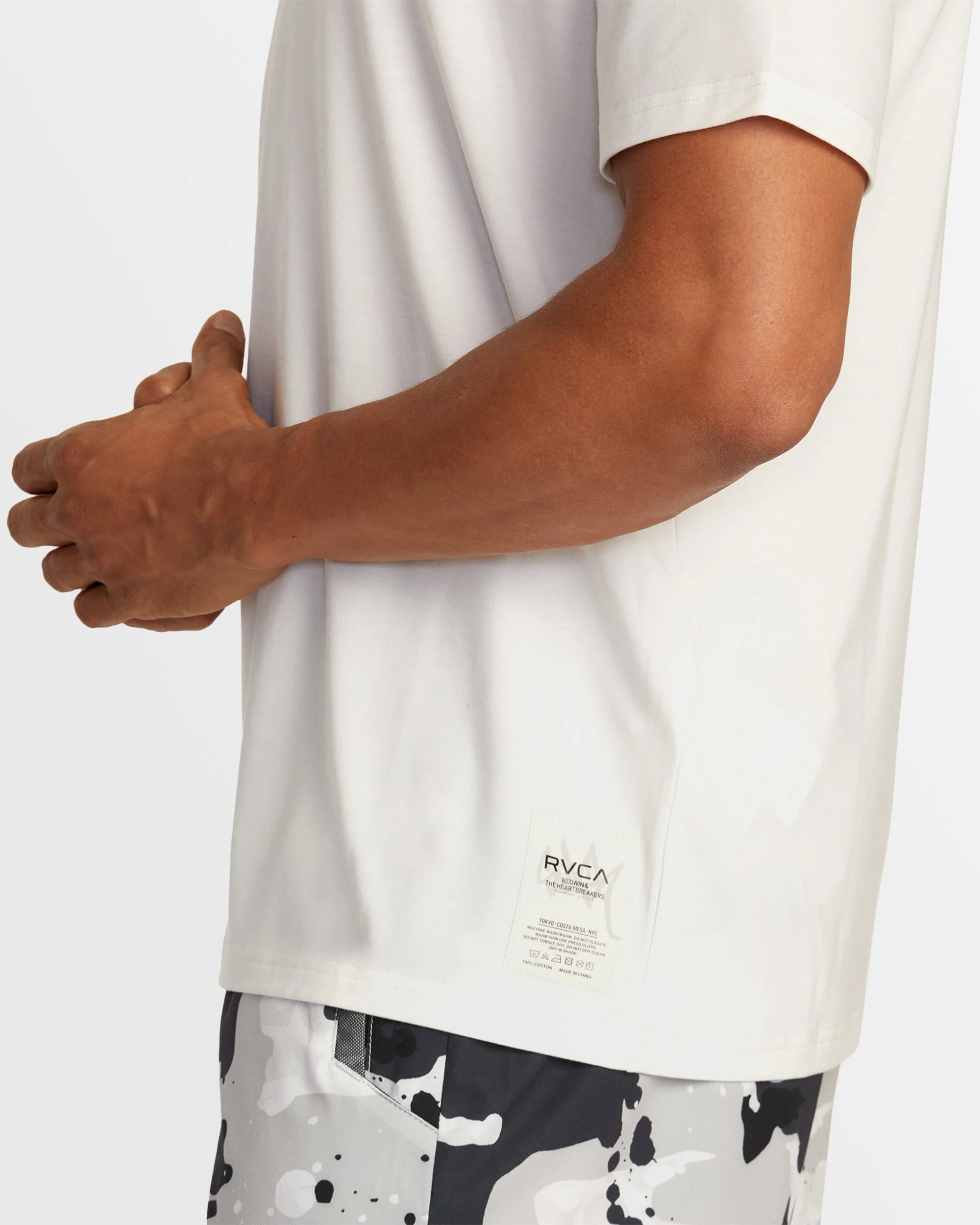 Mens Stash Balance T-Shirt - Image 10