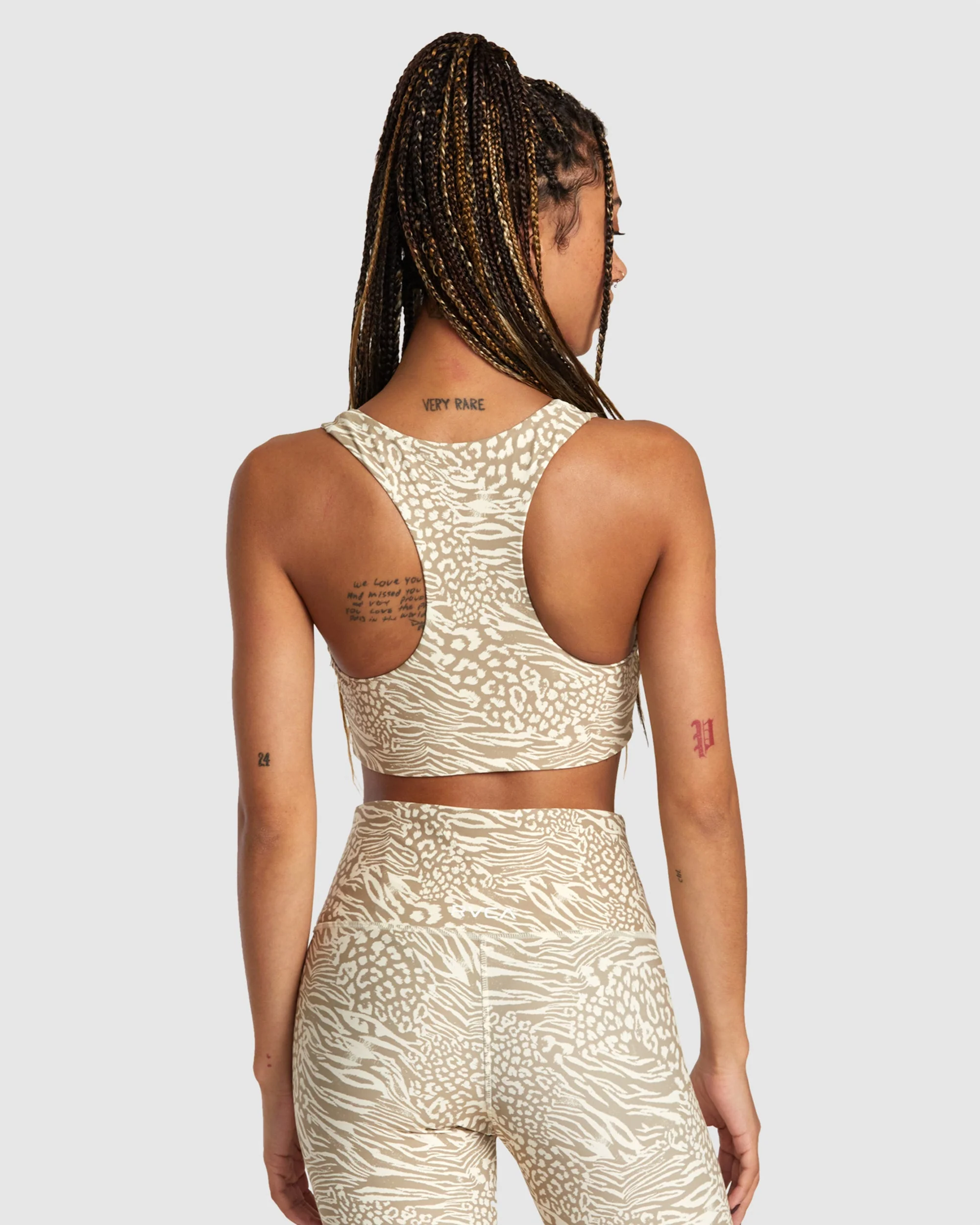 Womens VA Essential Mid Support Bra - Image 3